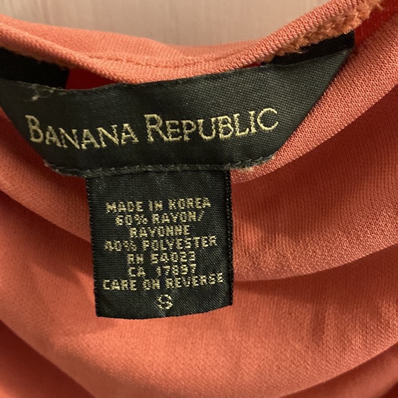 Banana Republic peach tank - Picture 2 of 4